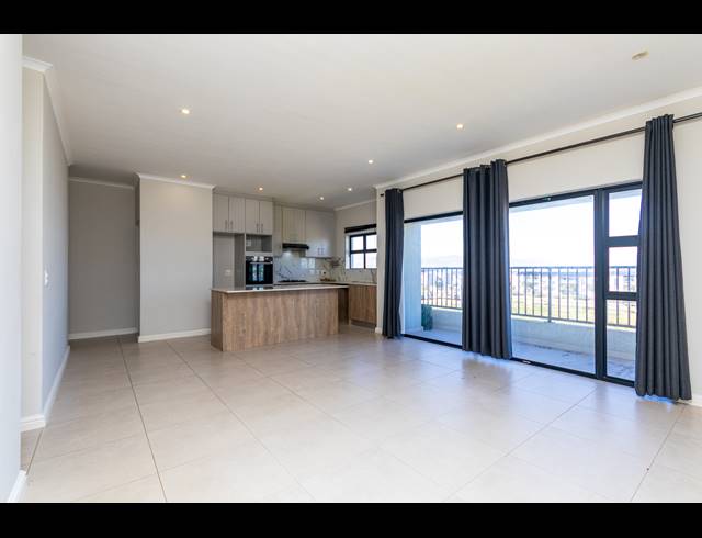 3 BEDROOM APARTMENT TO LET IN SANDOWN